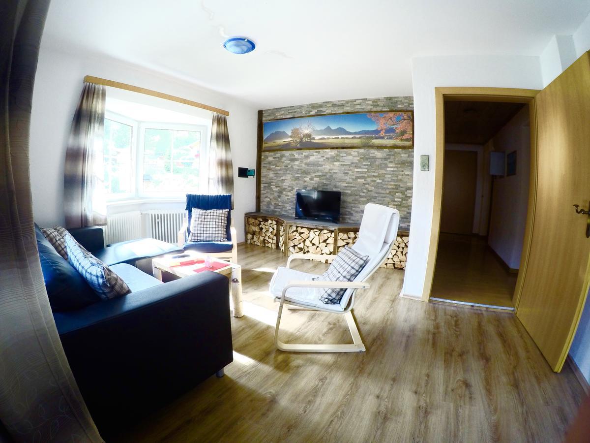 Alpin-Sportiv Appartement Lermoos Buitenkant foto