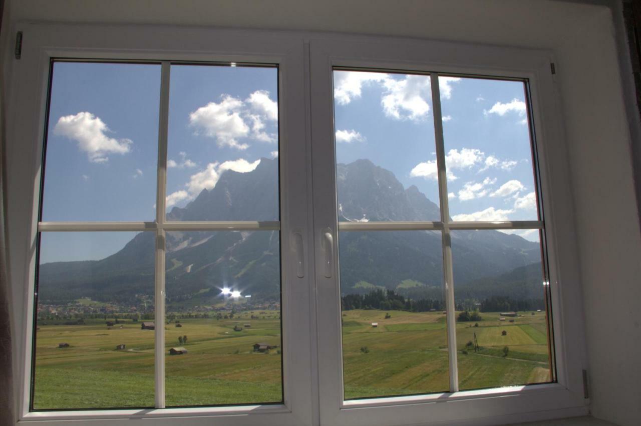 Alpin-Sportiv Appartement Lermoos Buitenkant foto
