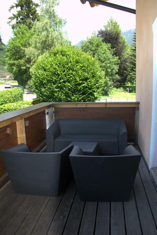 Alpin-Sportiv Appartement Lermoos Buitenkant foto