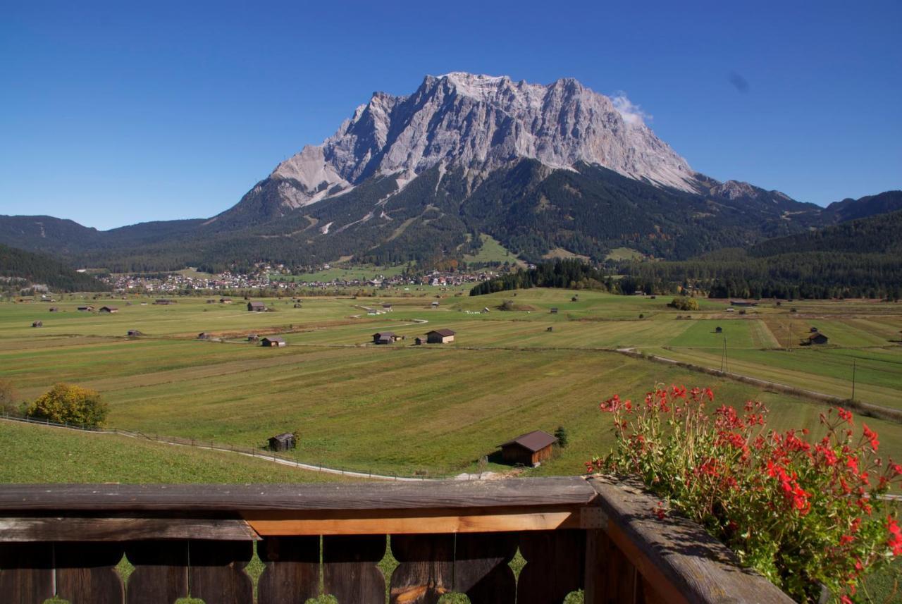Alpin-Sportiv Appartement Lermoos Kamer foto